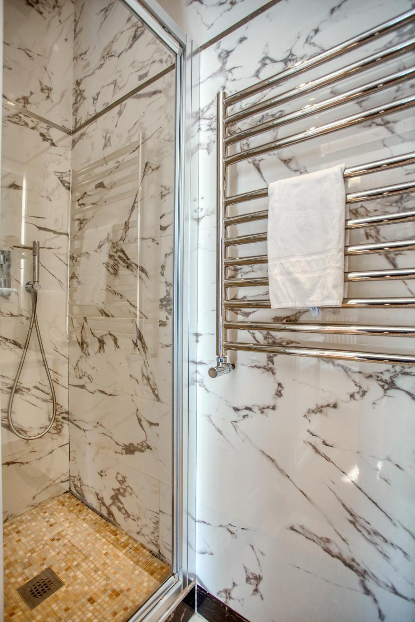 Luxueux 200M2 5Ch Champs Elysees A 1Min Perle Rare Paris Luaran gambar